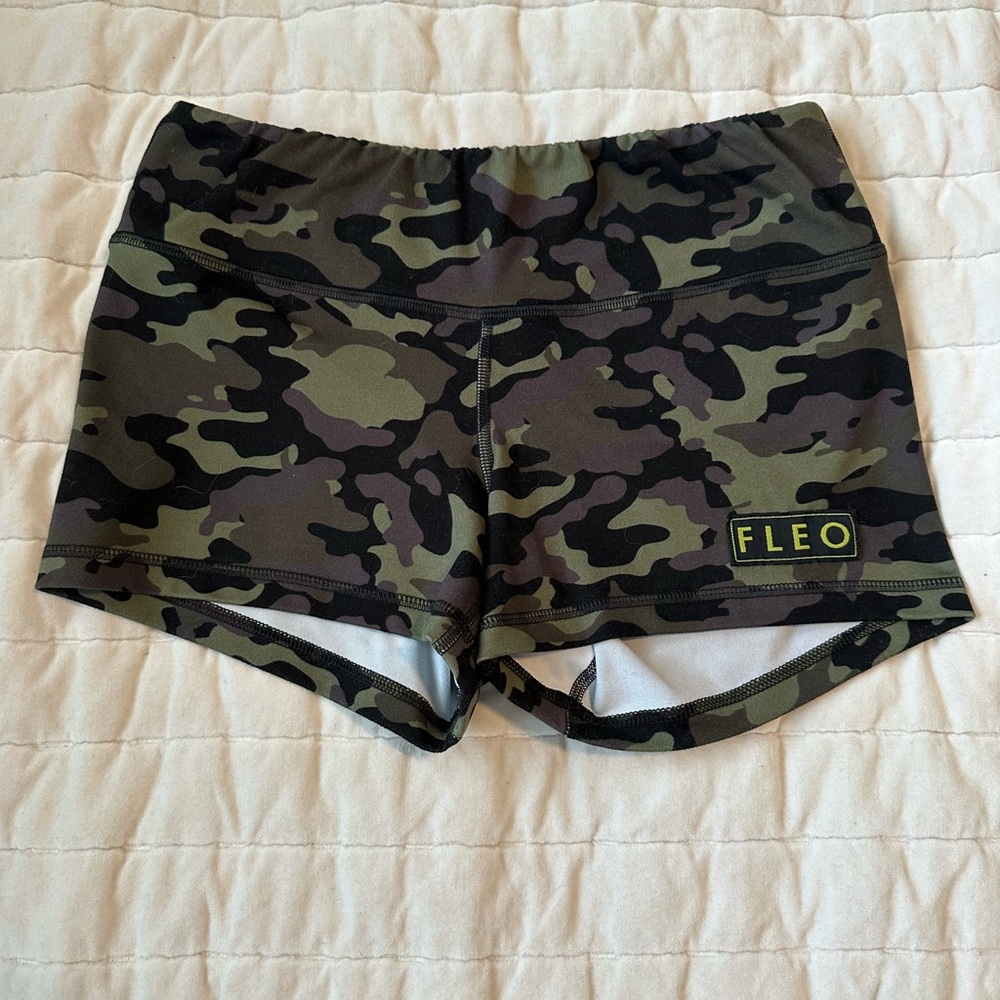 Fleo 3.25 shorts, grapeade camo
